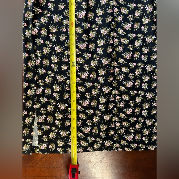 H&M Black and White Sleeveless Maxi Sundress size 6 - Picture 6 of 10